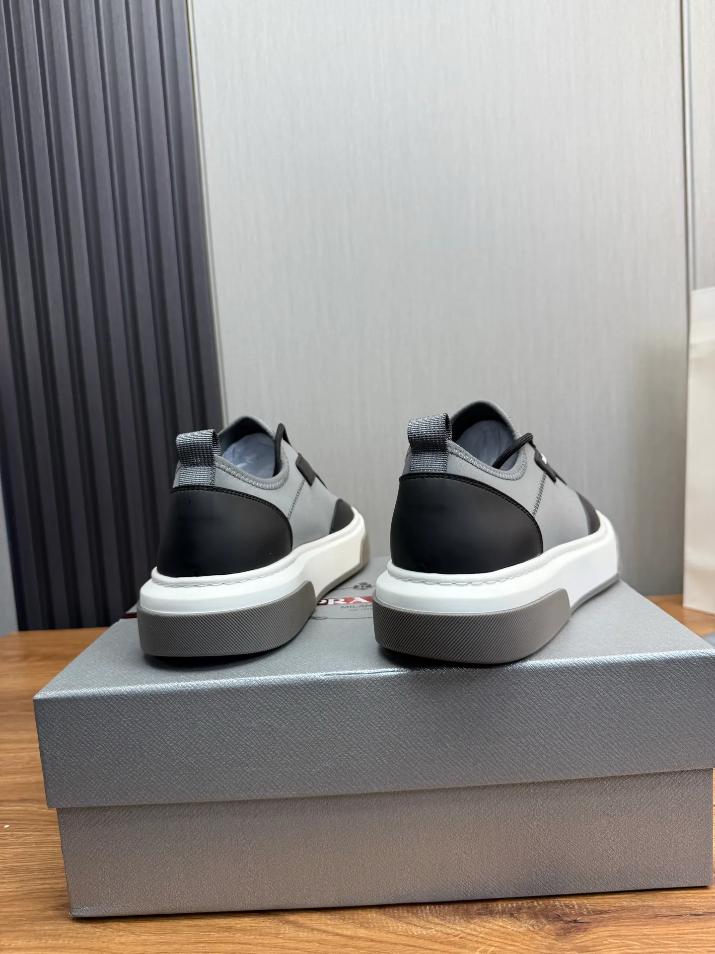 Men's shoes 💰580💰 [PRADA] Men's shoes are popular in the counter, official website is synchronized, 1 high-quality shipment ✔️Original cowhide splicing + cowhide lining, 1🆚1 replica, original sole, 38-45 (45 customized, non-refundable)
